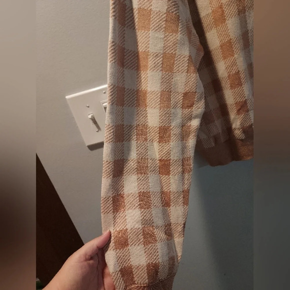 Ann Taylor Cream and Tan Checked Button Front Cardigan Sweater in Size XL - Picture 7 of 12